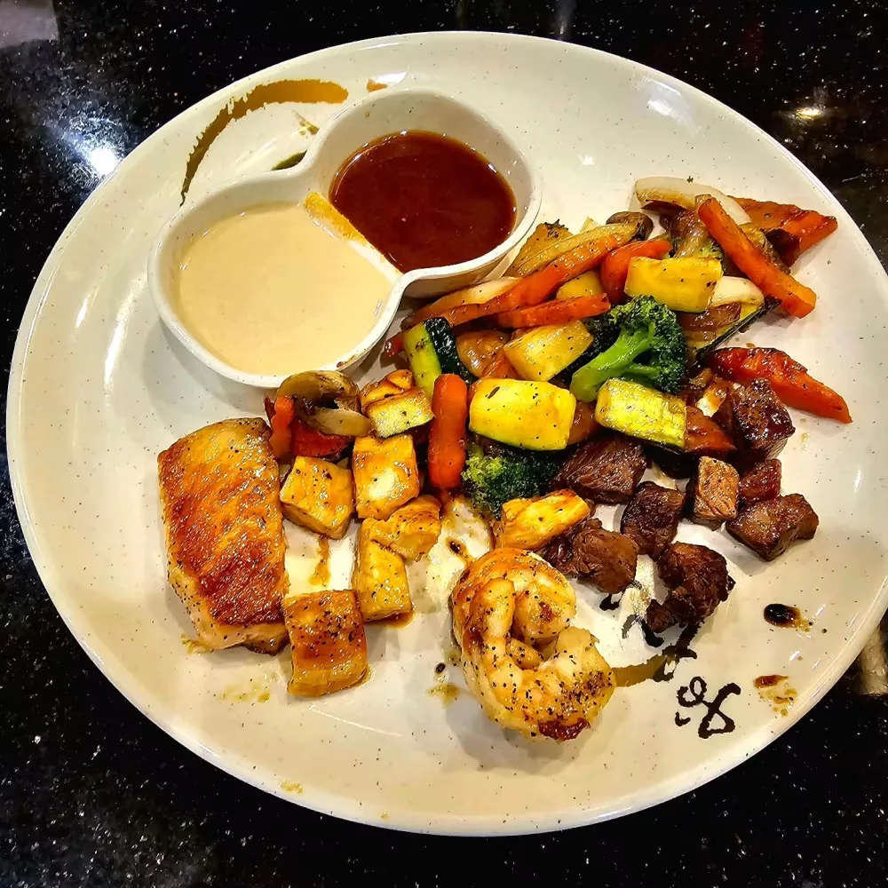 Bonsai Hibachi and Sushi, business photo 4