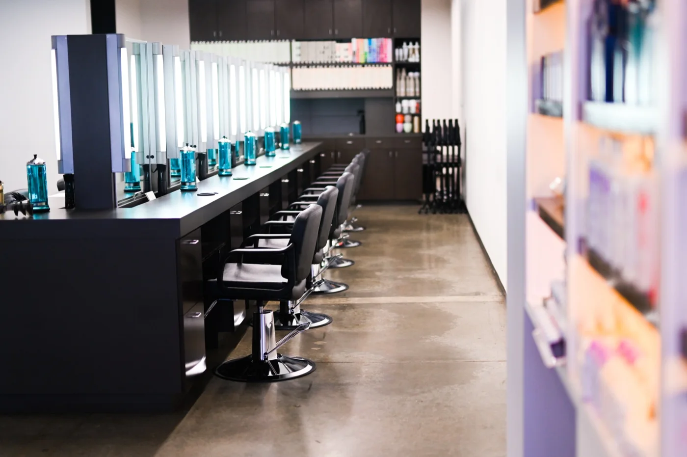 Emmanuel Salon, business photo 3