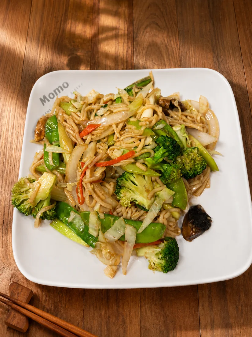 Momo Sushi and Asian Bistro, business photo 4