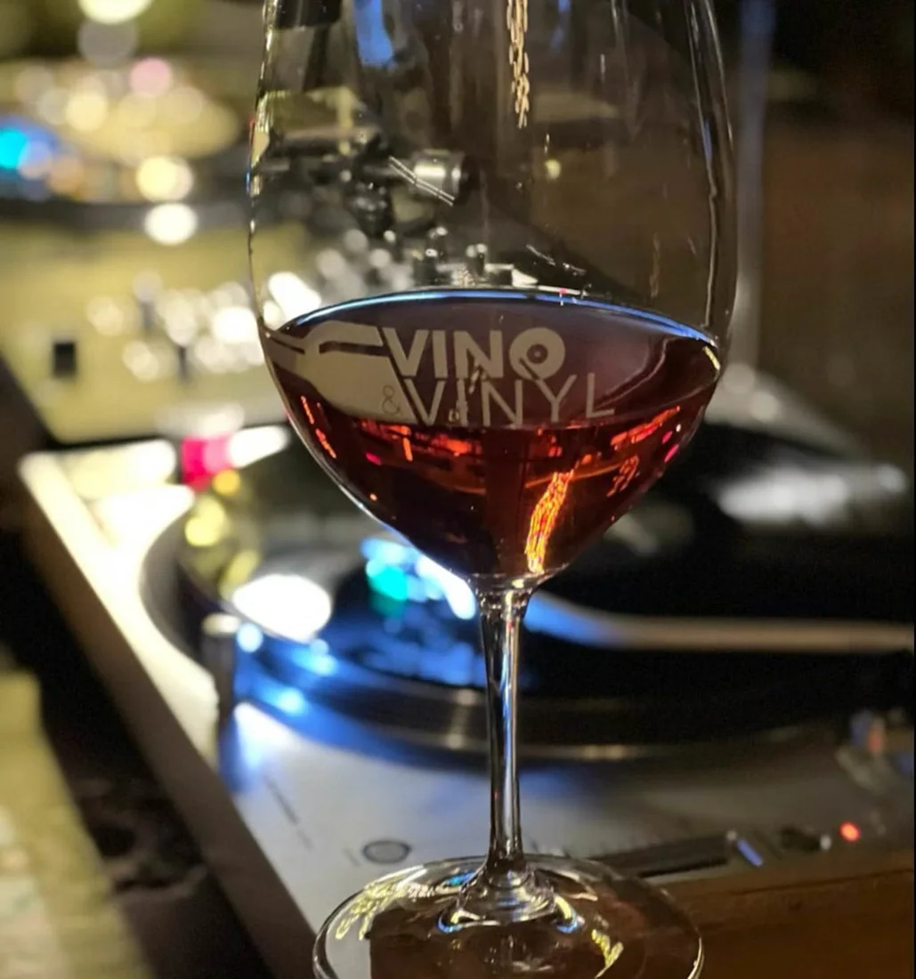Vino & Vinyl, business photo 2